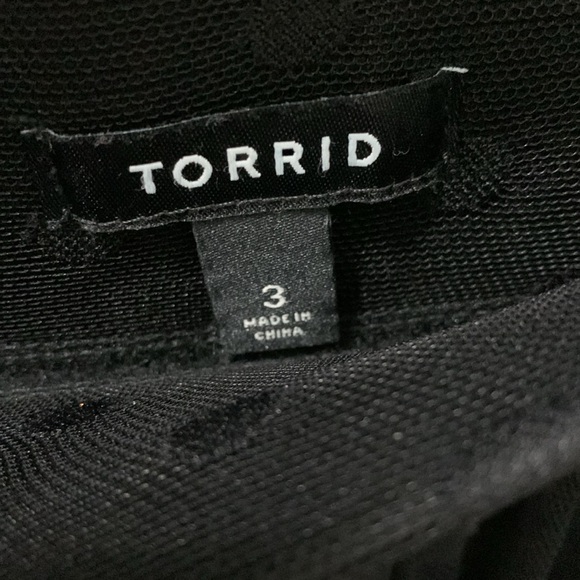 Torrid Black Pleated Tiered Maxi Skirt - Picture 7 of 7